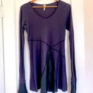 Neesh by D A R size medium Purple tunic length top